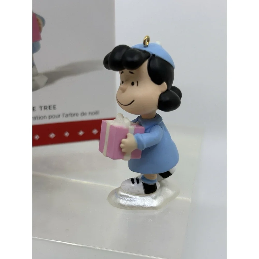 Hallmark Keepsake Peanuts LUCY‎ DECKING THE TREE 2015 Ornament Box